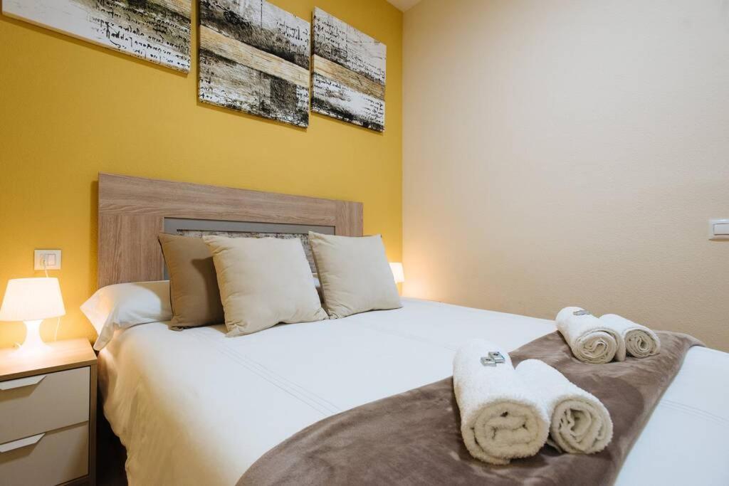 Cozy And Well Located Apartment In The Center Of Sevilla Bagian luar foto